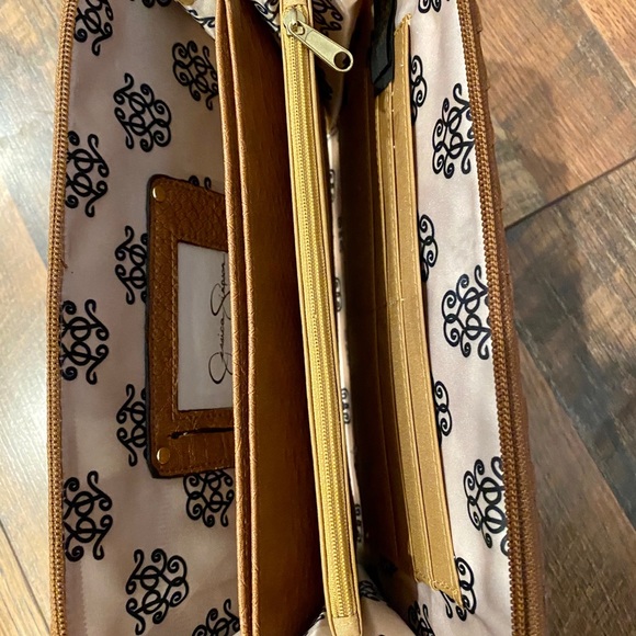JESSICA SIMPSON Beautiful Brown Clutch Purse - Picture 6 of 8